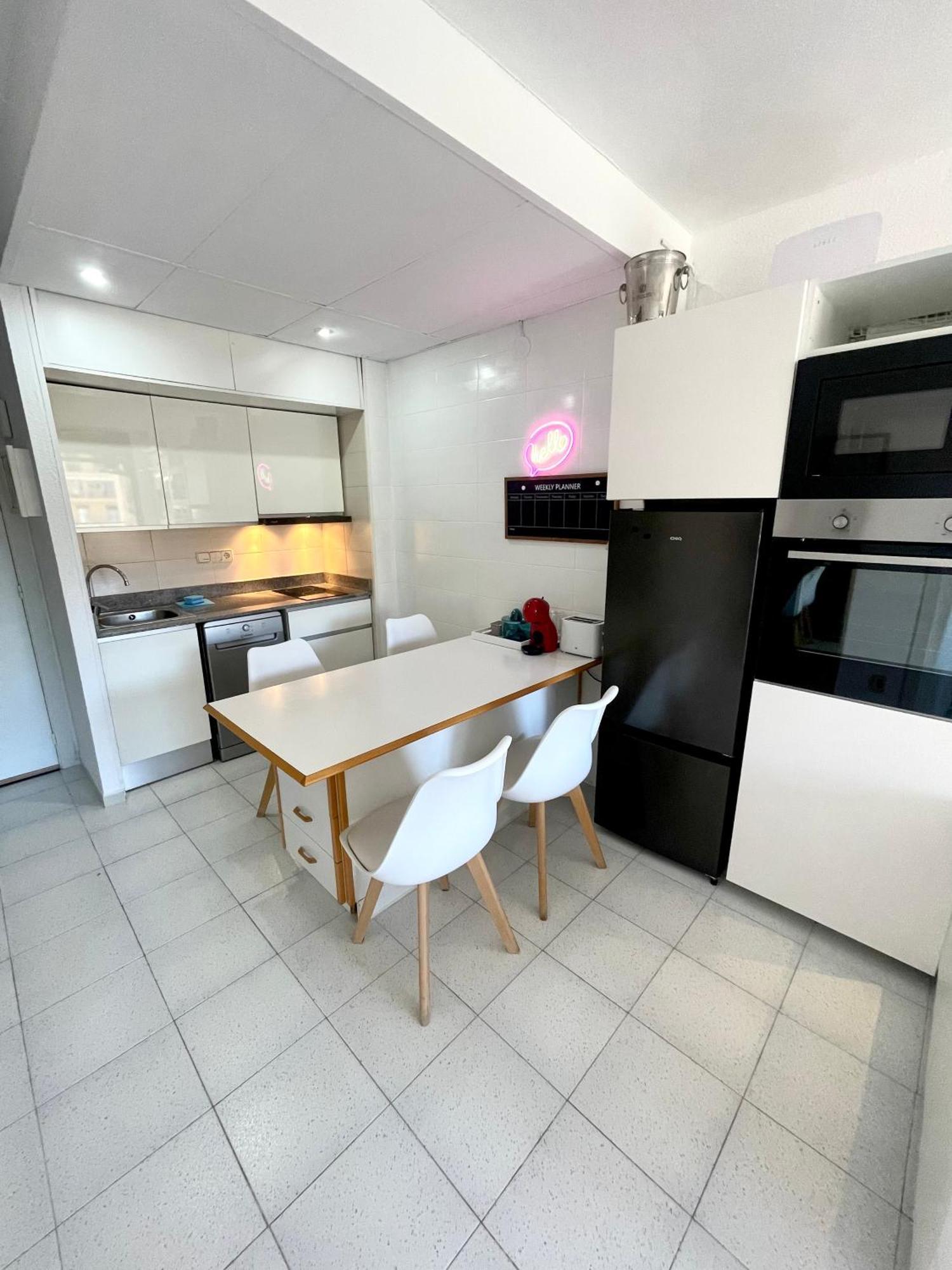 Apartemento Piscina Centro 3 Min Playa Apartment